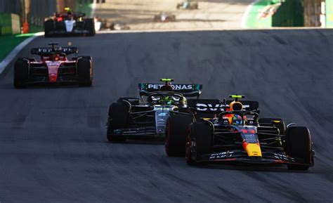 Sergio Checo Pérez Regresa A Un Podio Con El Tercer Lugar En El Sprint Del Gp De Sao Paulo