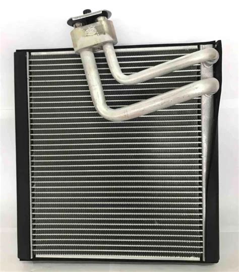 Hyundai Grand Starex Right Fitting Quality Evaporator Laminated Car