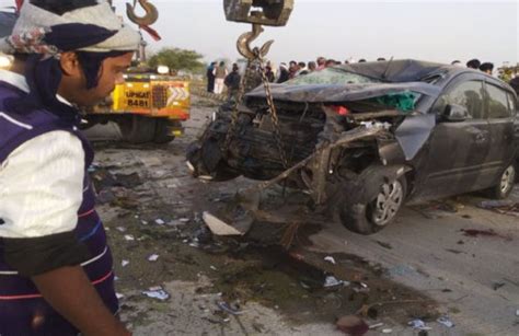 7 dead, 3 injured in accident on Yamuna Expressway near Mathura ...