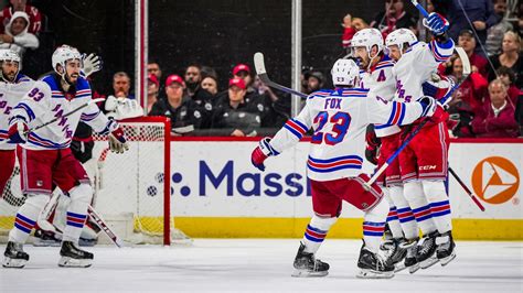 Séries LNH un tour du chapeau de Kreider envoie les Rangers en finale