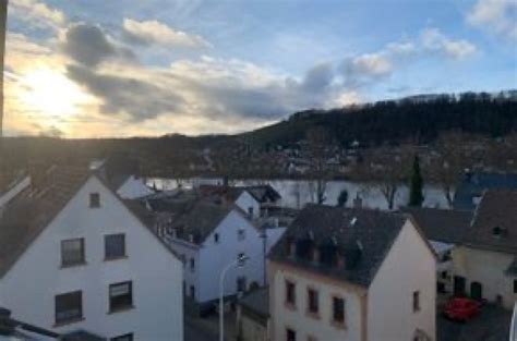 Teilmöbliertes Apartment mit Blick auf Mosel 1 Zimmer Wohnung in