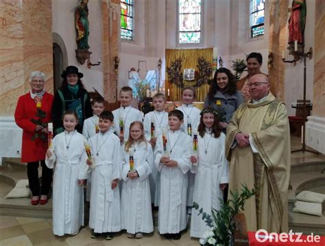 Erstkommunion In T Nnesberg Gefeiert Onetz