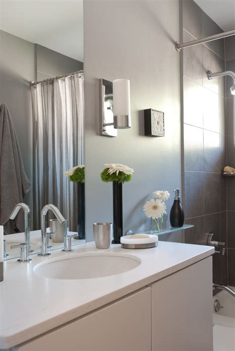 Contemporary Apartment - Contemporary - Bathroom - St Louis - by Renée ...