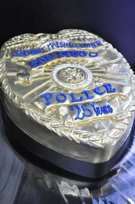 12 Law Enforcement Retirement Cakes Photo - Retirement Cake, Retirement ...