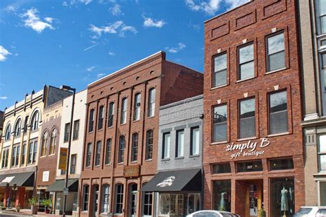 Paducah Kentucky Riverfront Stock Image Image Of Town Small 97038475