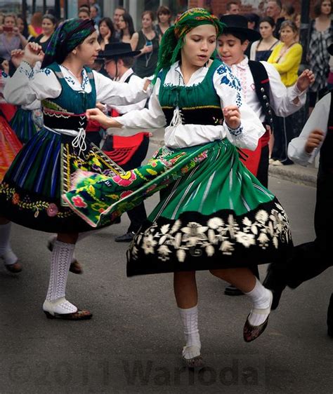 310 best Trajes Regionais e Adereços Portugueses images on Pinterest