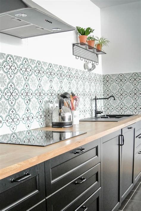 Azulejos vinílicos en frentes de cocina todo lo que necesitas saber