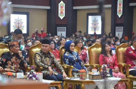 Setda Prov Kalteng Puncak Perayaan Natal Pemprov Kalteng Gubernur