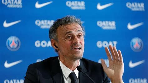 Luis Enrique no elude la pregunta sobre Mbappé y su estadía en PSG