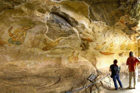 Sigiriya Sri Lanka Frescoes Welcome