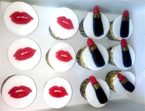 Pin By Sketches And Cream On Sketches And Cream Cakes Marilyn Monroe Birthday Themed Cupcakes