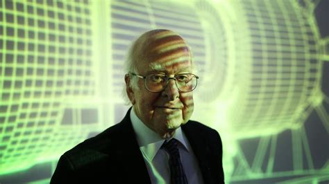 Addio Al Fisico Peter Higgs Il Pap Della Particella Di Dio Huffpost