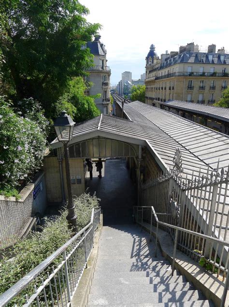 Passy Metro Station (Paris (16 th ), 1903) | Structurae