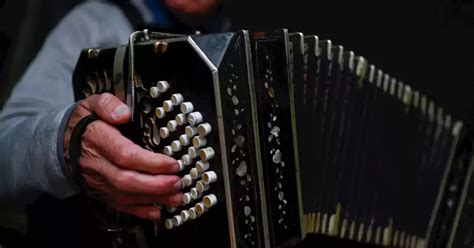 Astor Piazzolla el genio del bandoneón que se salvó de morir con