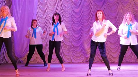 Бачата , латина леди-стайл - YouTube