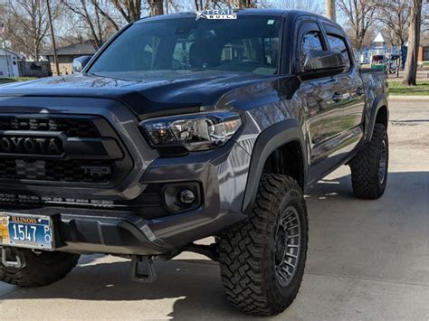 Toyota Tacoma Wheel Offset Slightly Aggressive Off