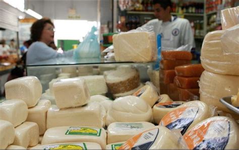 Compras de pánico por cuarentena suben venta de lácteos CNOG El