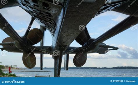 Submarine - Propeller - Silhouette Stock Photography - Image: 27809902