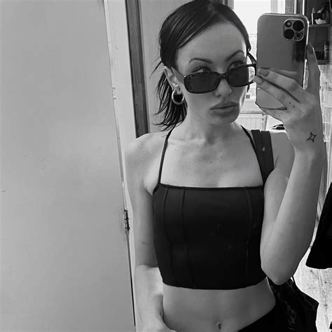 theladynina OnlyFans - Stats, Graphs, Photos & Profile Comparisons