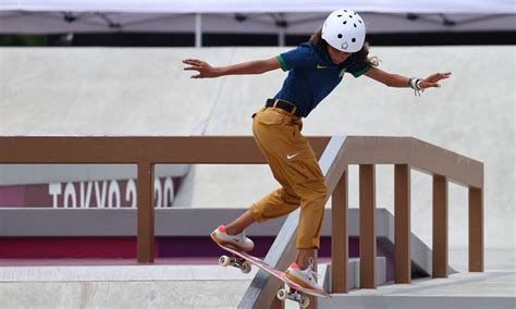 Por que Fadinha Conheça a história de Rayssa Leal de 13 anos medalha