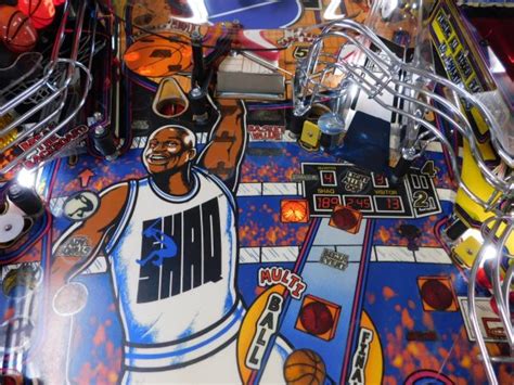 SOLD 1995 Gottlieb Shaq Attaq 1 3 Ball Multi Ball Game Looks