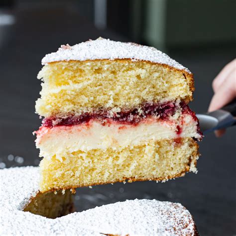 cake recipes easy sponge 12