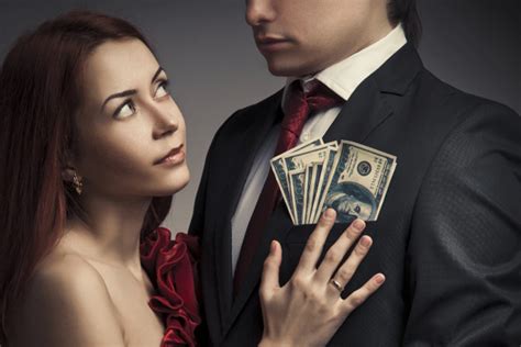 How To Date Rich Men And Get Paid