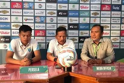 Lolos Besar Persela Lamongan Tetap Ngotot Menang Lawan Gresik United