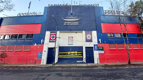 El Estadio Ciudad De Los Deportes Fue Clausurado Y Cruz Azul