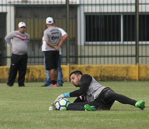 Goleiro Destaca Import Ncia Do Empate Fora De Casa Suportamos A