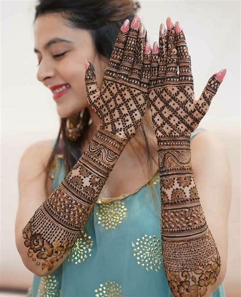 Rajasthani Bridal Mehndi Designs For Full Hands