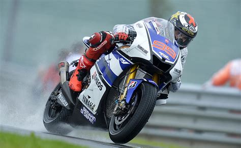 Rain Wet Yamaha Moto Gp Motorbikes Jorge Lorenzo Grand Prix Yamaha