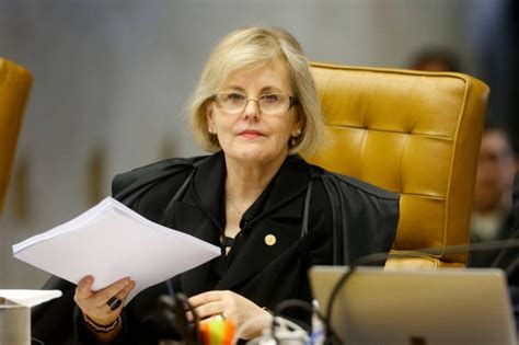 Rosa Weber envia à PGR notícia crime contra Bolsonaro no caso Covaxin