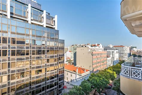 Lisboa Avenidas Novas Apartamento T5 Totalmente Remodelado Ana