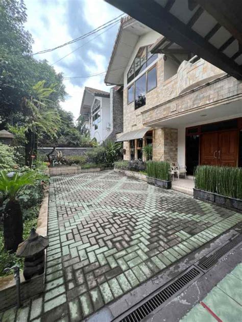 Rumah Cantik Siap Huni Batununggal Indah Bandung