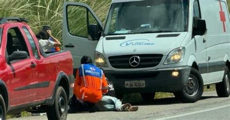 Conquista Acidente Entre Bicicleta E Caminhonete Deixa Uma Pessoa