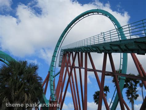 Kumba at Busch Gardens Tampa | Theme Park Archive