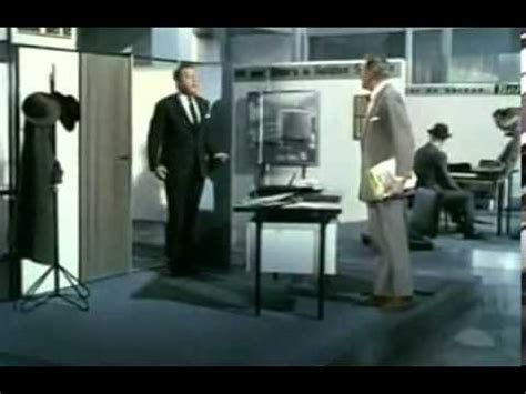 Playtime (1967) - trailer - YouTube