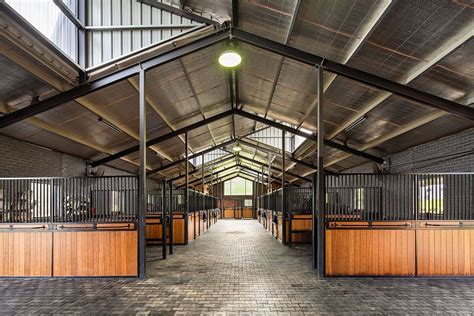 Tour Springside Warmbloods in Australia - STABLE STYLE | Horse barn ...