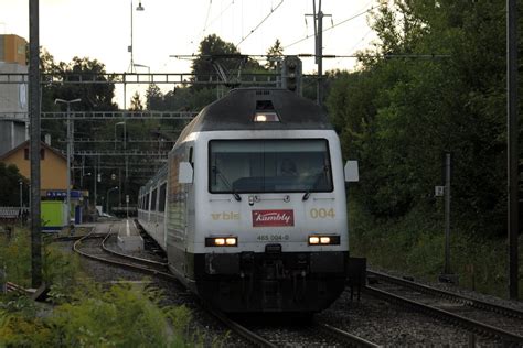 Kambly Zug mit BLS Lötschbergbahn Lokomotive Re 465 004 Flickr