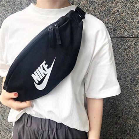 Nike Heritage Hip Bag 黑色 大勾 腰包 側背 肩背 腰包 斜背包 側背包 跨包 Nike腰包 正品 蝦皮購物