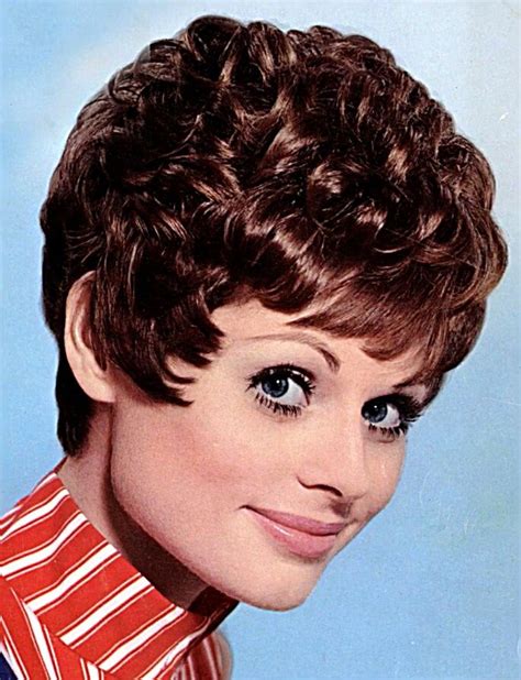 Coiffure Courte 1960 Short Hair Styles Hairstyles For Receding Hairline Vintage Curls