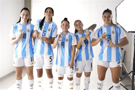 Producción fotográfica de la Selección Sub20 Femenina de Futsal Sitio