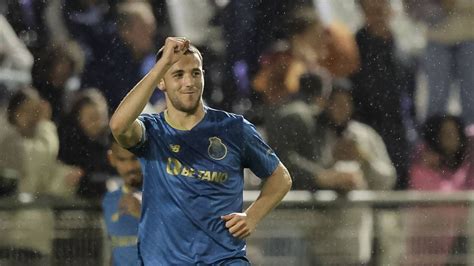 Vídeo Nico González Marca Antes De Sair De Campo Abola Pt