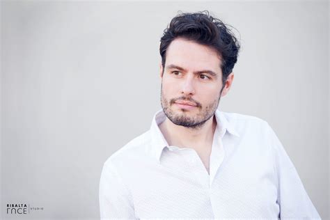 raffaele pe la lira  orfeo  debut  wigmore hall operawire