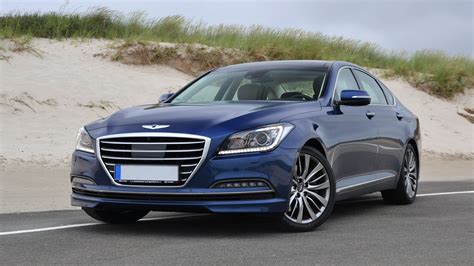 Hyundai Genesis: A trail-blazing exec sedan (and coupe) - Carvana Blog