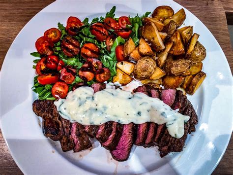 Homemade Rump Steak With Pan Fried Potatoes And A Garlic And Parmesan Sauce Rfoodporn