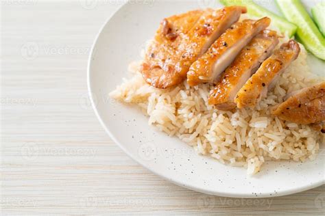 Grilled Chicken with Steamed Rice 12516141 Stock Photo at Vecteezy