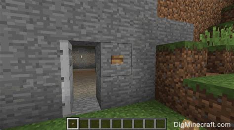 How to Open an Iron Door in Minecraft