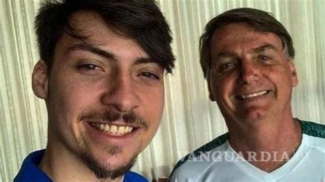 Acusan Al Hijo Menor De Bolsonaro De Fraude Y ‘lavado De Dinero